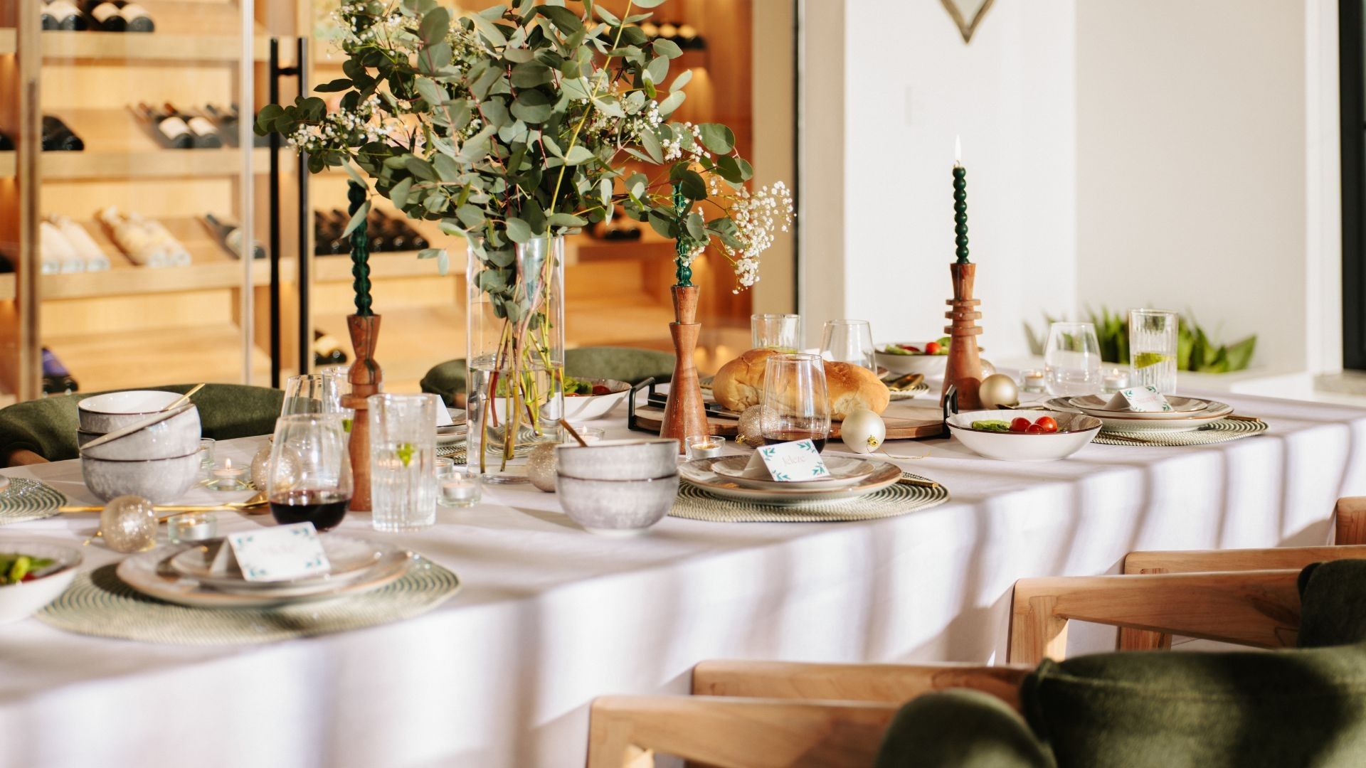 Continental Linen | Festive Dining