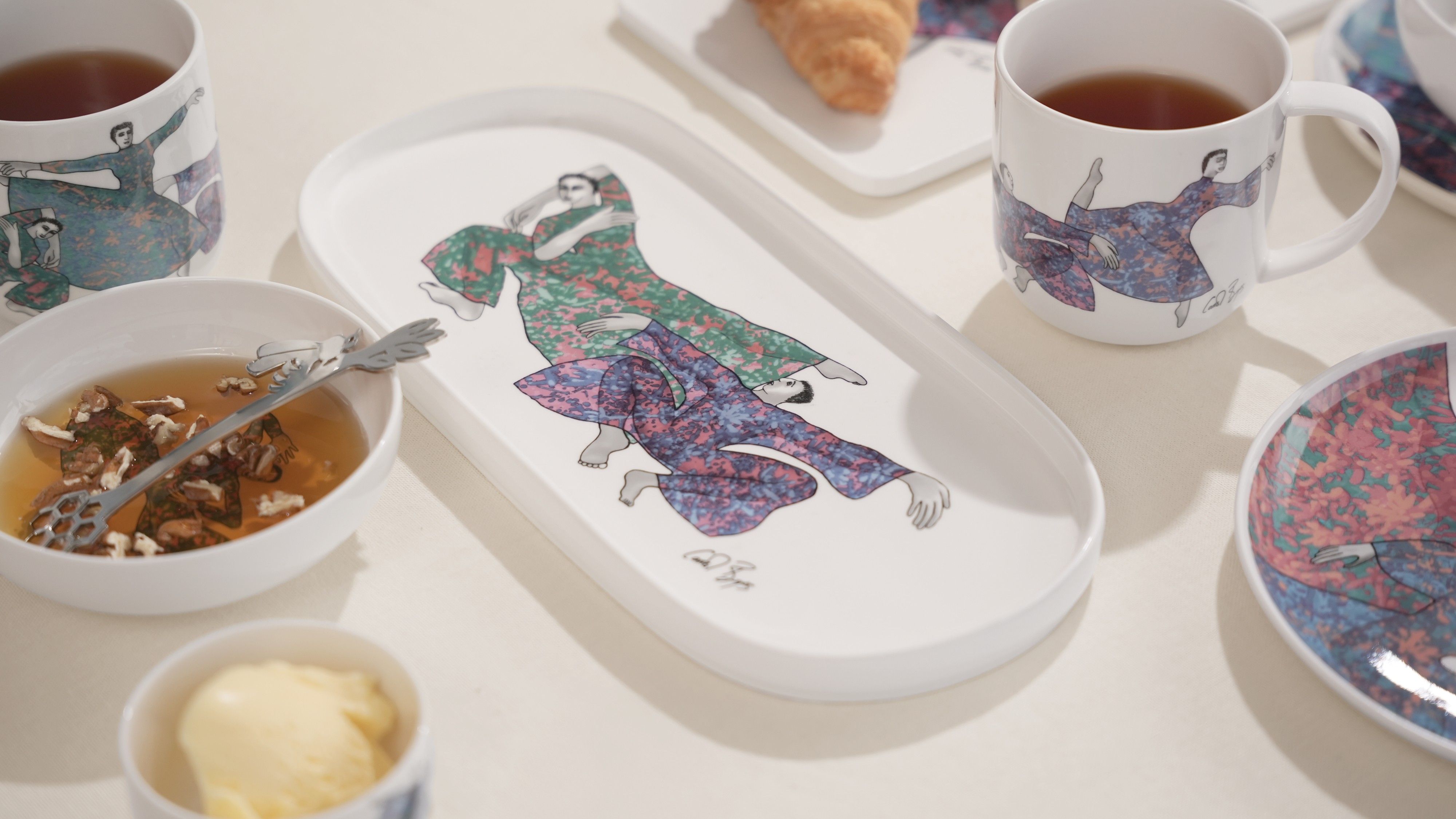 Carrol Boyes | Serve in the Motion