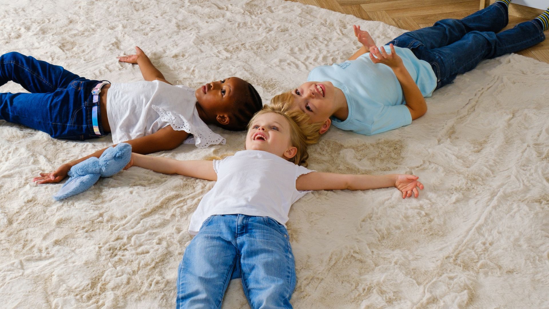 Continental Linen | Carpets & Rugs Promotion