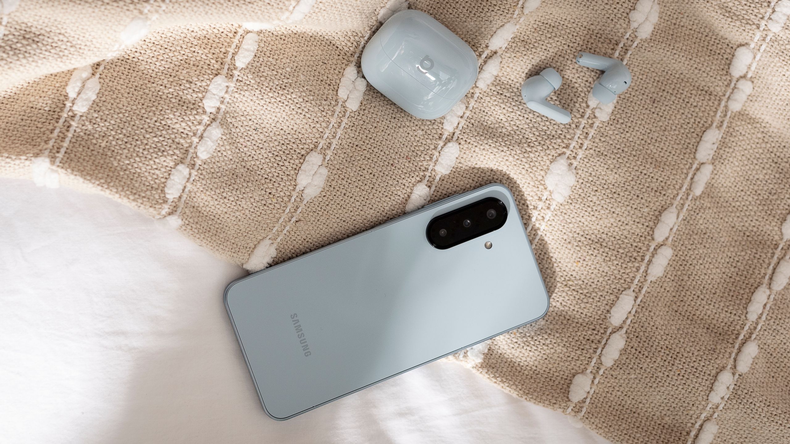 hi Cellular | Samsung Device Deals