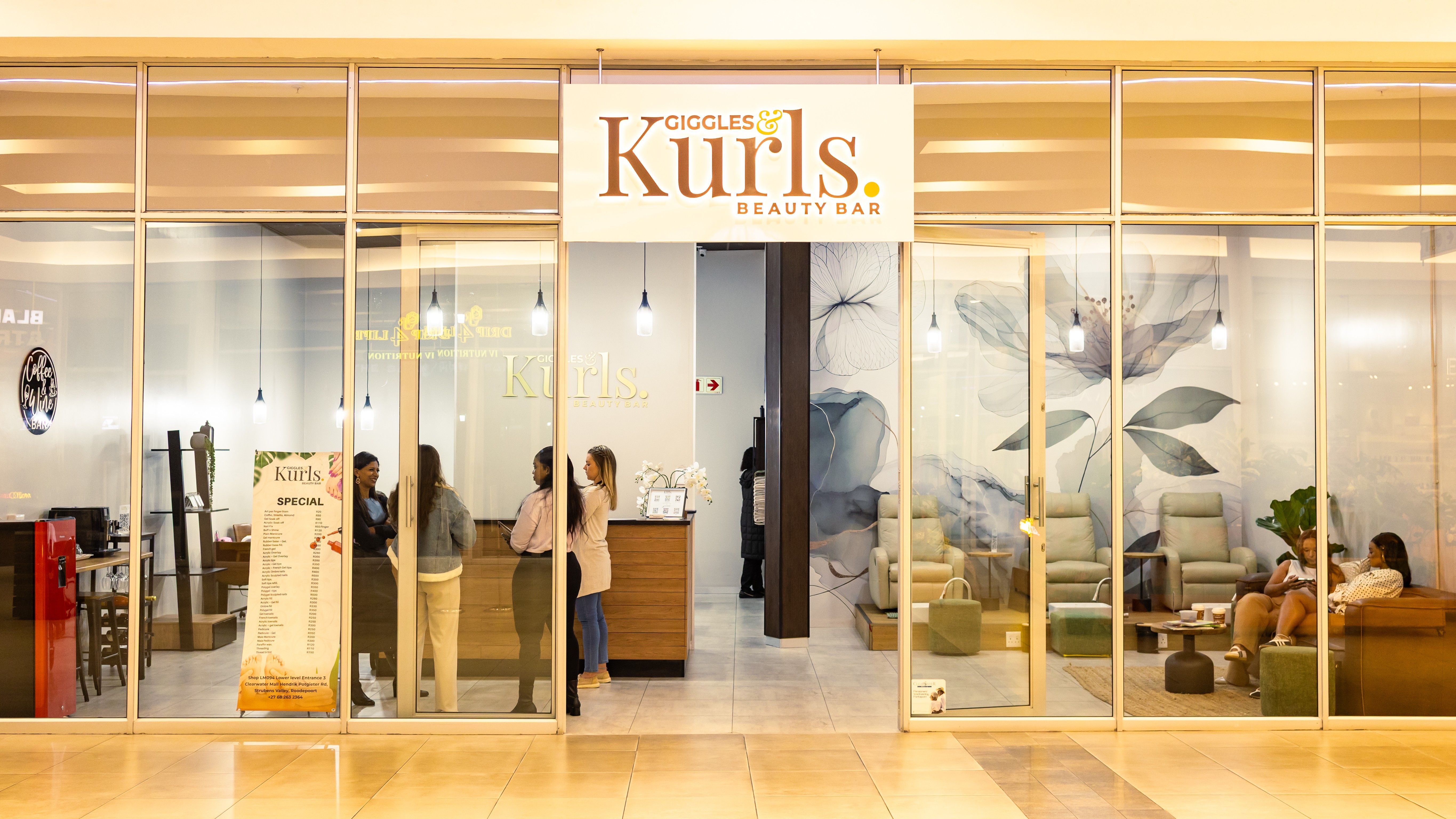 Giggles & Kurls | Get R50 off for a Friend