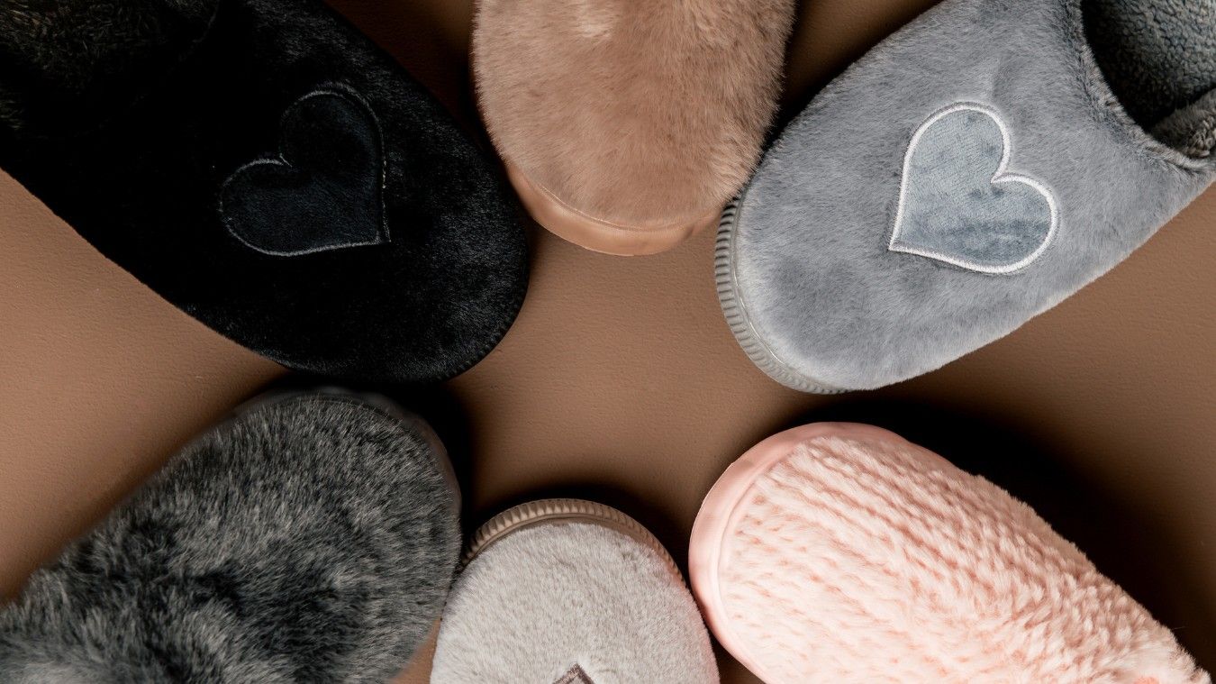 Kingsmead | 2 Ladies Slippers for Less